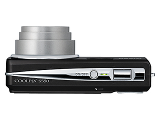 Illustration for article titled Nikon's CoolPix S600, S550, S520, and S210: Slim, Stylish and Plum Purty